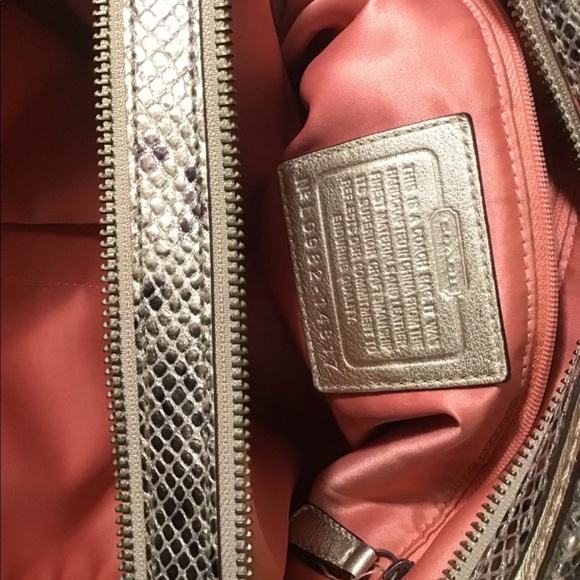 Coach Kirsten Python bag Sz M - Picture 4 of 8